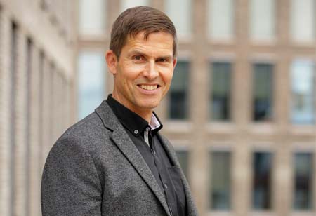 Helsinki Invests Heavily in Rail Transport, Comfort and Greenery